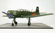 Nanchang CJ-6 1:32