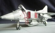 Mikoyan-Gurevich MiG-27 Flogger-D 1:48