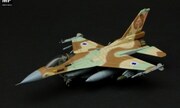 Lockheed Martin F-16C Fighting Falcon 1:144