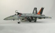 Boeing F/A-18E Super Hornet 1:72