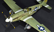P-51B Mustang Ding-Hao 1:72