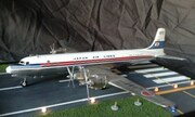 Douglas DC-7 1:144