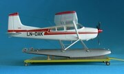 Cessna A185F Skywagon 1:72