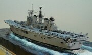 HMS Illustrious 1:350