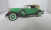 1932 Chrysler Imperial 1:25