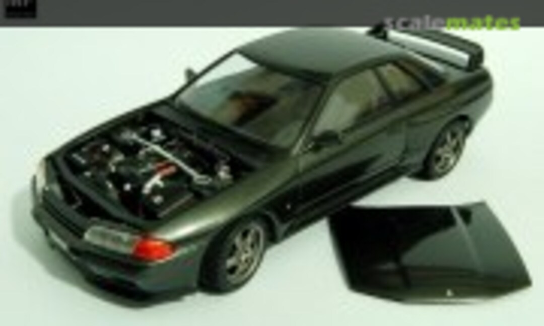 Nissan Skyline GT-R R32 1:24