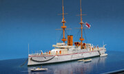 HMS Renown (1897) 1:700