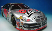 2002 Dodge Intrepid 1:24