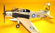 Douglas A-1E Skyraider 1:72