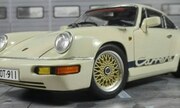 Porsche 911 Carrera 2 1:24