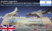 Kampfflugzeug Douglas A-4Q Skyhawk und Jagdflugzeug British Aerospace Sea Harrier FRS.1 1:72
