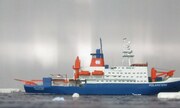 Polarforschungsschiff Polarstern 1:700