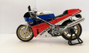 Honda RC30 1:12