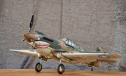 Curtiss P-40C Warhawk 1:24